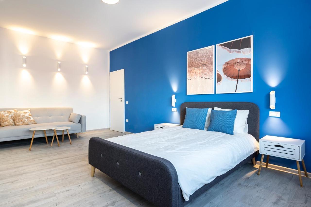Blue Design Apartament In Magheru Bucareste Exterior foto